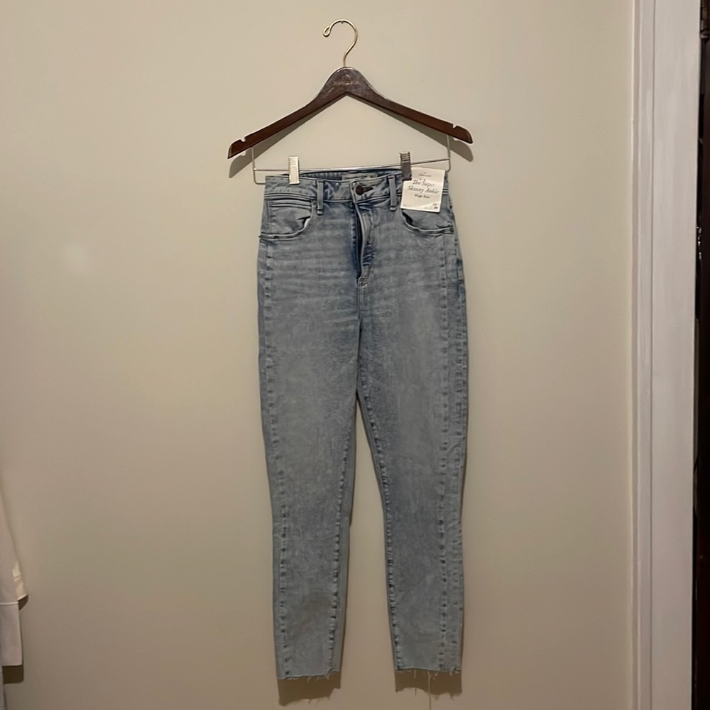 Abercrombie & Fitch The Super Skinny Ankle High Rise 26